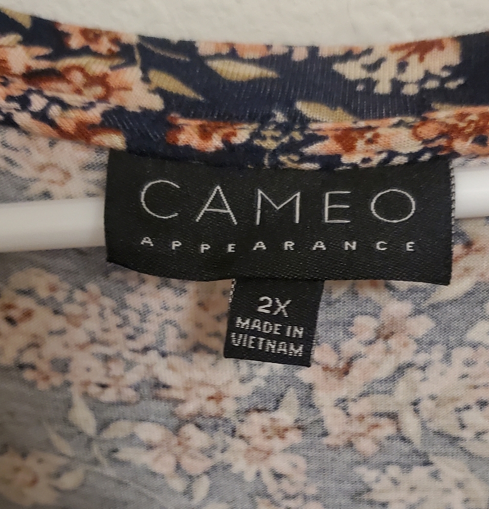 Cameo Twist Front Floral Print Women's Top Size 2X Spring Boho Peasant Homestead - Picture 2 of 6
